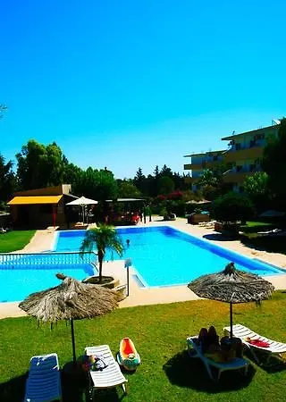 Apart-hotel Achousa 3*