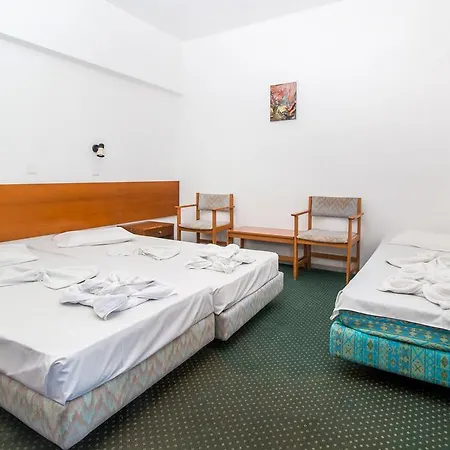 Achousa Aparthotel